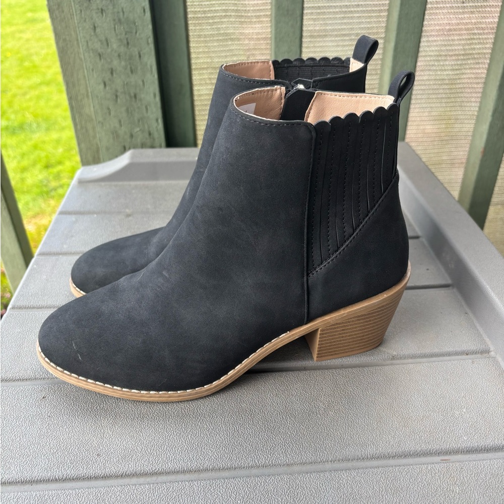 Draper James Ella Black Ankle Boots